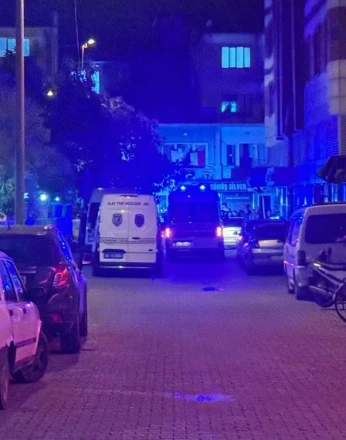 Kadınları vurdu, polisten kaçamayınca kendini de vurdu