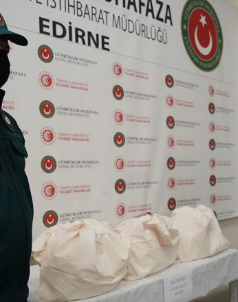 Kapıkule’de kamyonetten 36 kilo kokain çıktı
