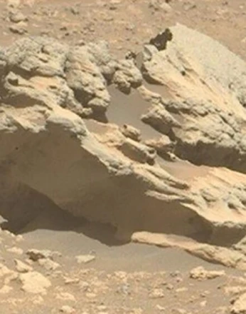 Mars'ta oraya ait olmayan bir kaya keşfedildi