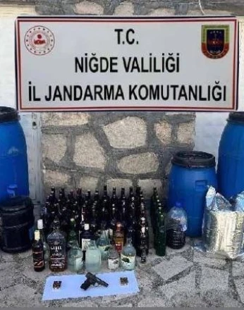 Niğde’de jandarmadan kaçak alkol operasyonu