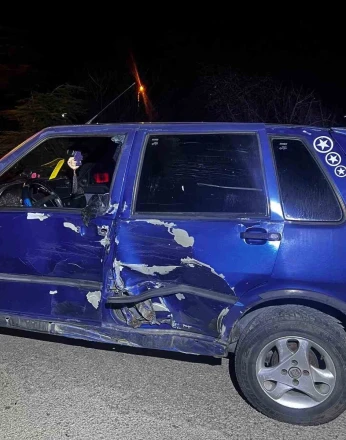 Otomobilin motosikletle çarpıştığı kazada 2 kişi yaralandı