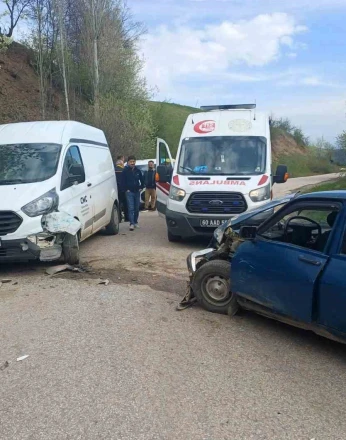 Tokat’ta trafik kazası: 4 yaralı