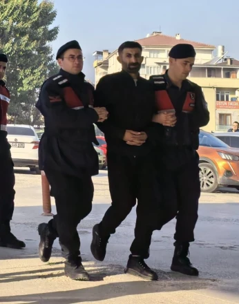 Uyuşturucu taciri kıskıvrak yakalandı