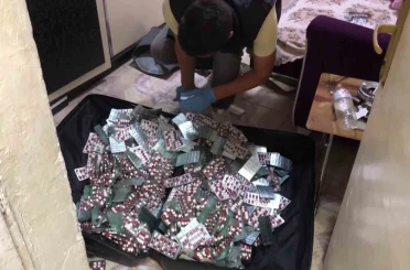 10 bin adet uyuşturucu hapla yakalandılar: "Uyuşturucu satmıyoruz" savunması yaptılar