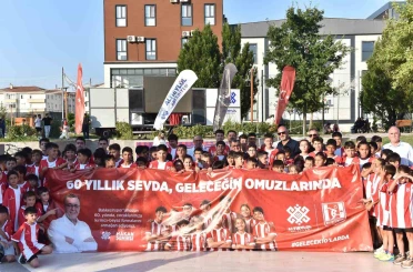 100 bin forma kampanyasına Altıeylül’den anlamlı destek 