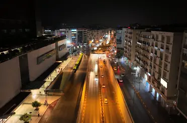 100. Yıl Caddesi’nde baştan sona yenileme çalışmaları sürüyor
