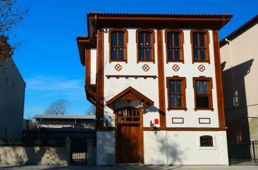 100 yıllık tarih yeniden canlandı 