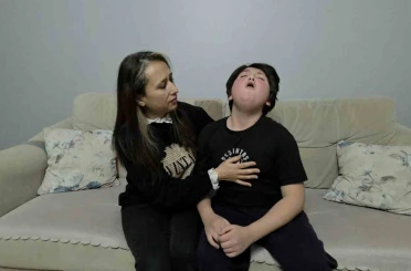12 yaşındaki çocuk 8 yıldır öksürüyor 