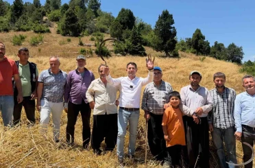 1200 rakımlı dağ köylerinde imece usulü hasat 