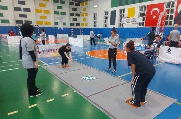 15 Temmuz Hemsball Turnuvasında 65 sporcu madalya için yarıştı 