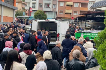 17 yaşındaki Kadir gözyaşlarıyla toprağa verildi