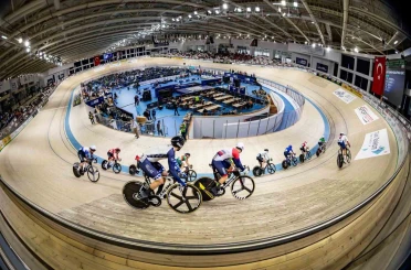 2026 UEC Avrupa Pist Bisikleti Şampiyonası’nın dördüncü günü rekorla başladı 