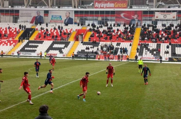 24Erzincanspor Altınordu’yu 2-0 mağlup etti 