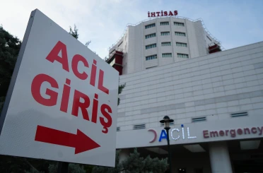 3 üniversite öğrencisi tavuktan zehirlendi