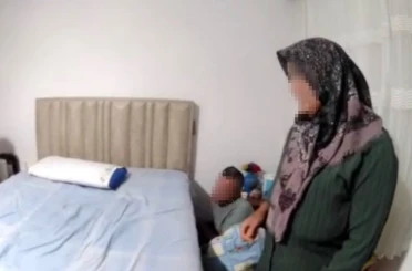 3 yıldır aranan şahıs evinde saklandığı bazanın yanında yakalandı: O anlar kamerada 