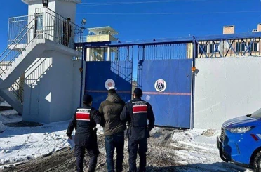 30 suç kaydı olan dolandırıcı yakalandı 