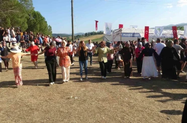 313 yıllık Karadede Panayırı’na binlerce kişi akın etti 