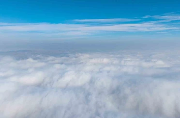 43 ilin geçiş güzergahında "sis denizi" havadan görüntülendi 