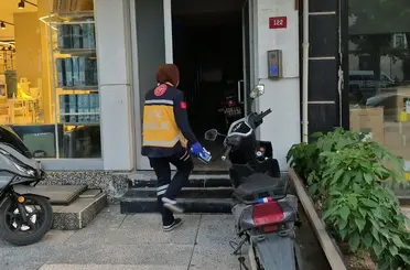 53 yaşındaki adam yalnız yaşadığı evinde ölü bulundu
