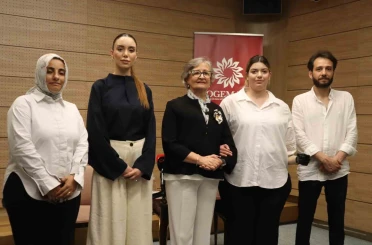 6 Şubat depreminde kolunu kaybeden anne biyonik koluna kavuştu: "En büyük hayalim kızımın saçlarını tarayabilmek" 