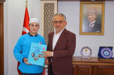 7 ayda hafızlık eğitimini tamamladı 