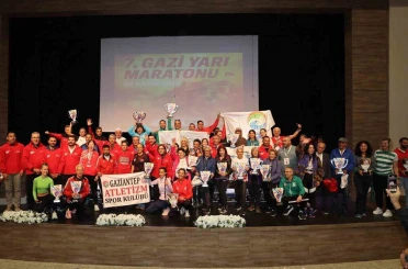 7. Gazi Yarı Maratonu’nda ödüller sahiplerini buldu 