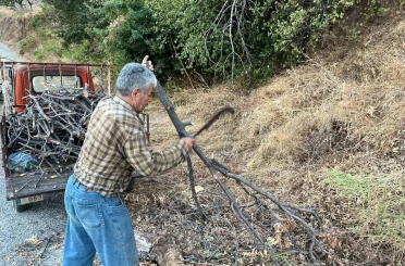 70 yaşındaki Halit amca, nostaljik motosikletiyle kışa hazırlanıyor 