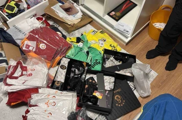 8 ilde eşzamanlı karaborsa bilet operasyonu: 15 kişi gözaltına alındı 