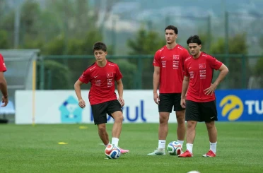 A Mili Futbol Takımı, iki günlük iznin ardından çalışmalara başladı 