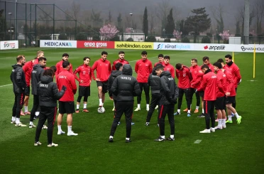 A Millî Takımımız Romanya karşısında' Haydi Bizim Çocuklar!