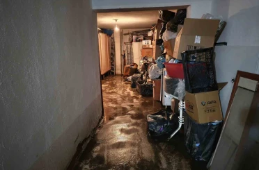 ABB’nin yol çalışmasından sonra binasını iki kere kanalizasyon suları basan vatandaş isyan etti 