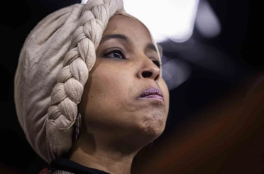 ABD’nin ilk Müslüman kadın kongre üyelerinden Omar’a saldırı 