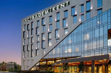 Acıbadem Kent Hastanesi, büyüdü ve yenilendi 