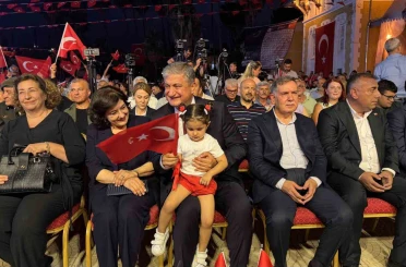 Adana’da 15 Temmuz’un 10. yılında demokrasi nöbeti tutuldu 