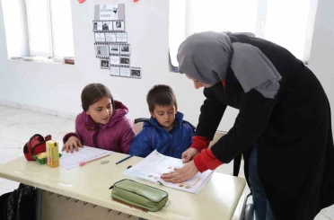 Adana’da 1600 rakımda eksi 20 derecede zorlu eğitim 