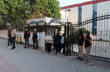Adana’da bin 104 okulda güvenlik denetimi gerçekleştirildi
