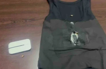 Adana’da ehliyet sınavında tişörte ve kemere yapılan kopya düzeneği polis tarafından bulundu 