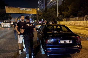 Adana’da Huzur ve Güven uygulaması: 62 aranan şahıs yakalandı, 3 milyon 924 bin TL ceza kesildi 