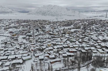 Adana’nın Tufanbeyli ilçesinde beyaz masal 