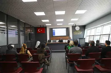 Adıyaman’da gençlere yönelik faaliyetler için değerlendirme toplantısı düzenlendi

