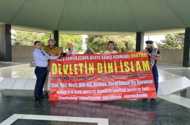 Adnan Menderes ezanın aslına çevrilmesinin 76. yıl dönümünde kabri başında anıldı 