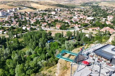 Adrenalin ve doğa tutkunlarının adresi Bünyan Cam Teras 