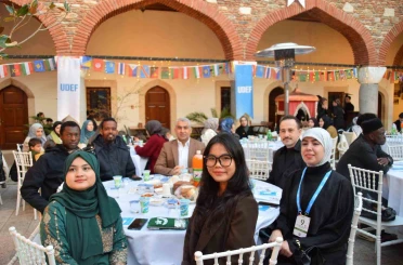 ADÜ Rektörü Kent, uluslararası öğrencilerin iftarına katıldı 