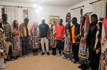 Afrikalı öğrenciler Yozgat’ta halay çekti, türküler söyledi 