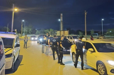 Afyonkarahisar polisinden asayiş ve trafik denetimi 