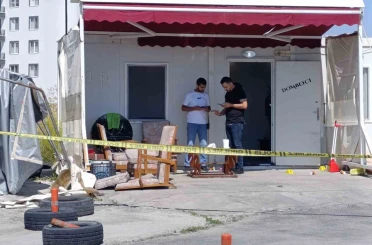 Afyonkarahisar’da minibüs durağına silahlı saldırı: 1 ölü, 1 yaralı 