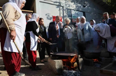 Ağın’da yöresel leblebi yapımı etkinliği 
