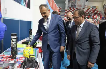 Ağrı’da 171 okula 15 milyon liralık spor malzemesi desteği
