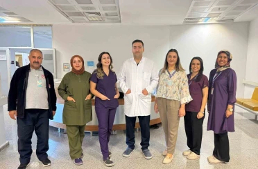 Ağrı’da genç kadının midesinden endoskopiyle iki kalem çıkarıldı 