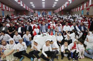 Ağrı’da TÜGVA Yaz Okulu öğrencilerin katılımıyla sona erdi 